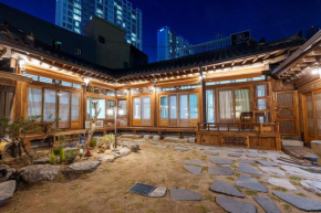 Aega Hanok Guesthouse